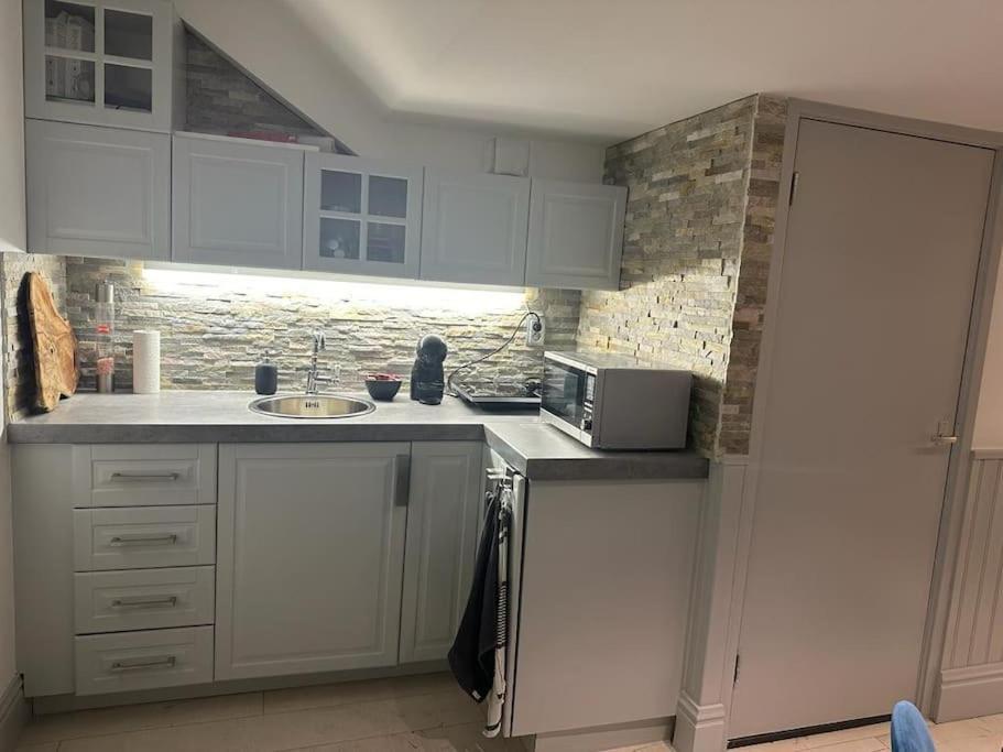 אמסטרדם Unique Royal Basement Residence מראה חיצוני תמונה