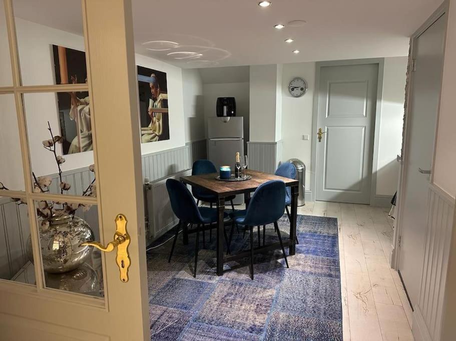 אמסטרדם Unique Royal Basement Residence מראה חיצוני תמונה